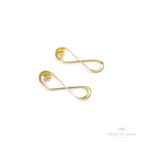 Brinco Oval Torcido G OA - Ouro Universal