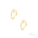 Brinco Oval Torcido P OA - Ouro Universal